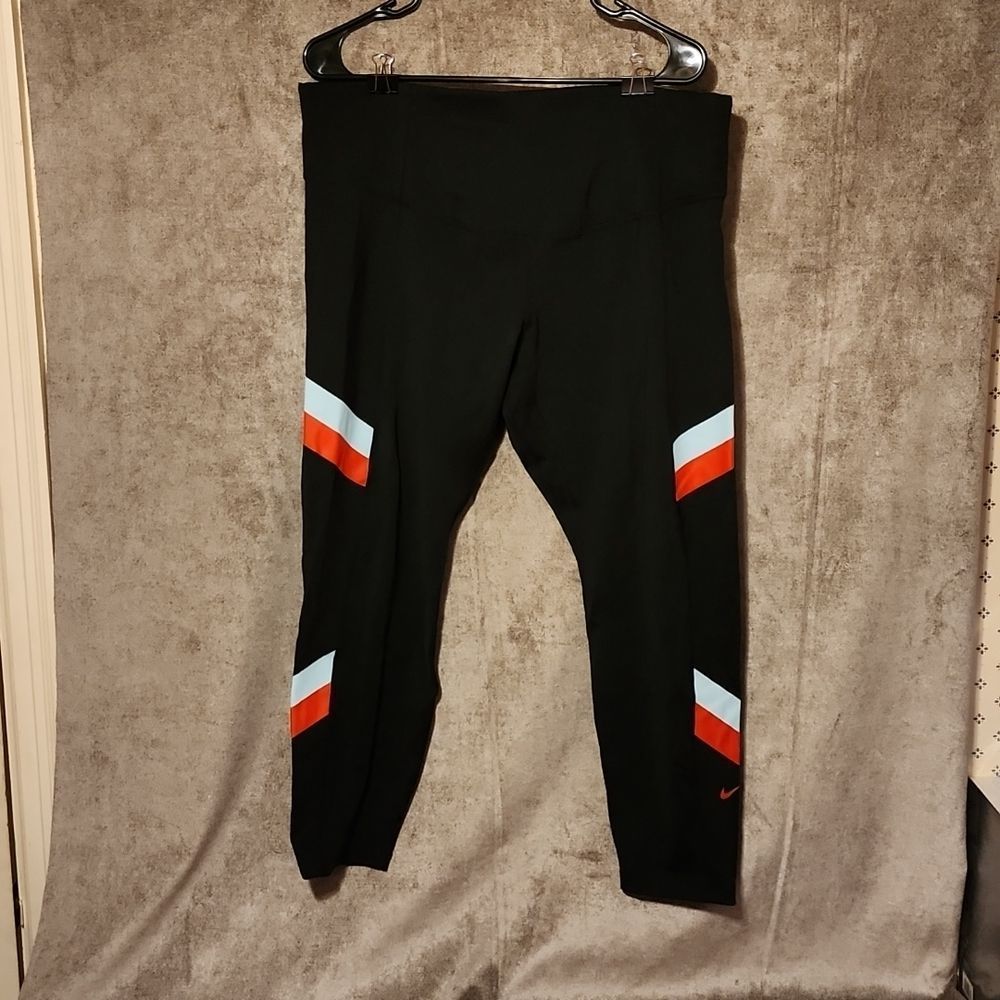 Nike One Clbk Stp 7/8 T Plus